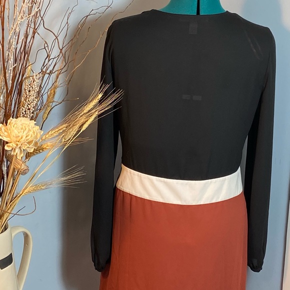 Forever 21 Black and Orange Dress - Picture 2 of 3